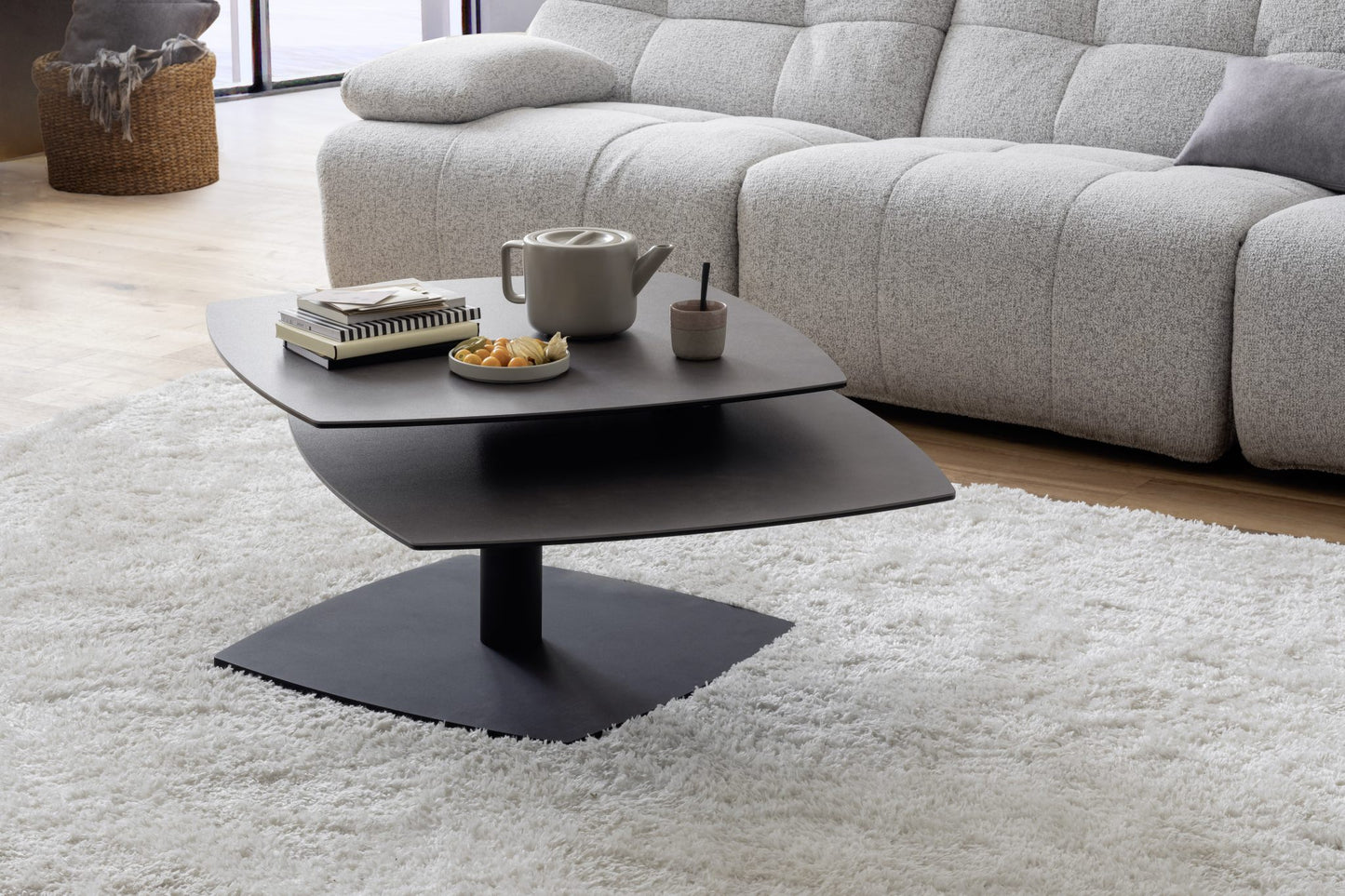 SUSAKI Couchtisch drehbar