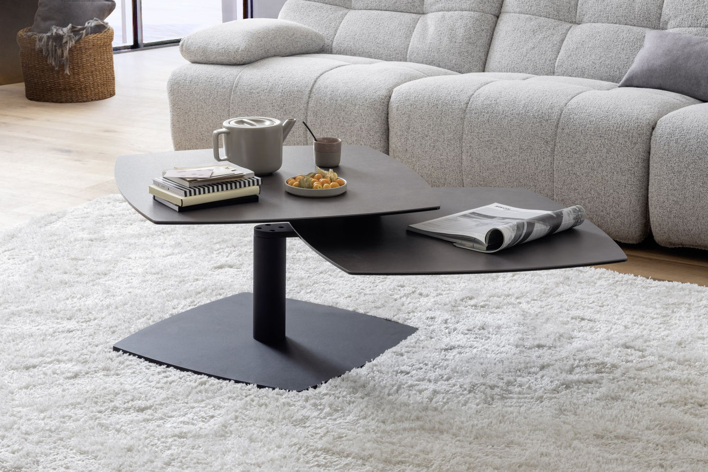 SUSAKI Couchtisch drehbar